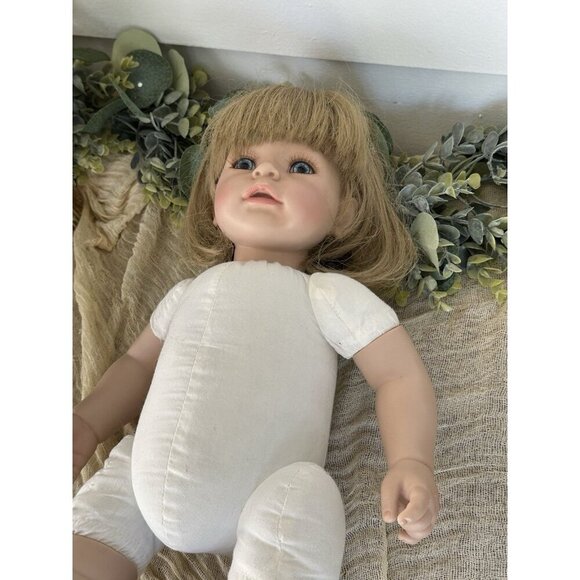 Large adora Baby Girl doll Vinyl‎ Blue Eyes Blonde Hair Heavy 19” Soft Body - Picture 3 of 10